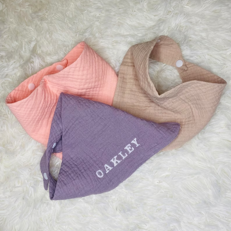 Custom Baby Bibs - Pinlord.com
