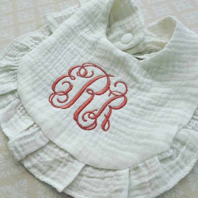 Baby Bibs Template - Pinlord.com