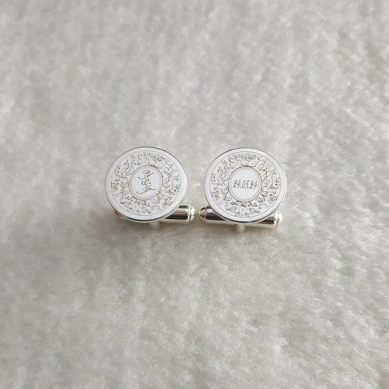 Custom Cufflinks - Pinlord.com