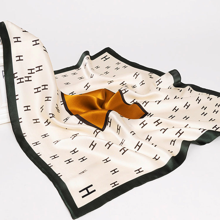 Custom Scarves - Pinlord.com