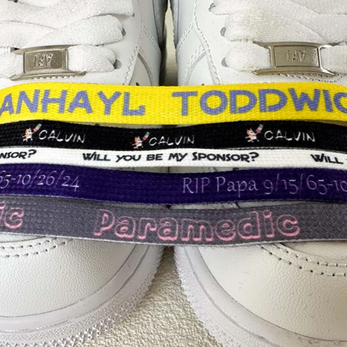 Custom Shoelaces - Pinlord.com