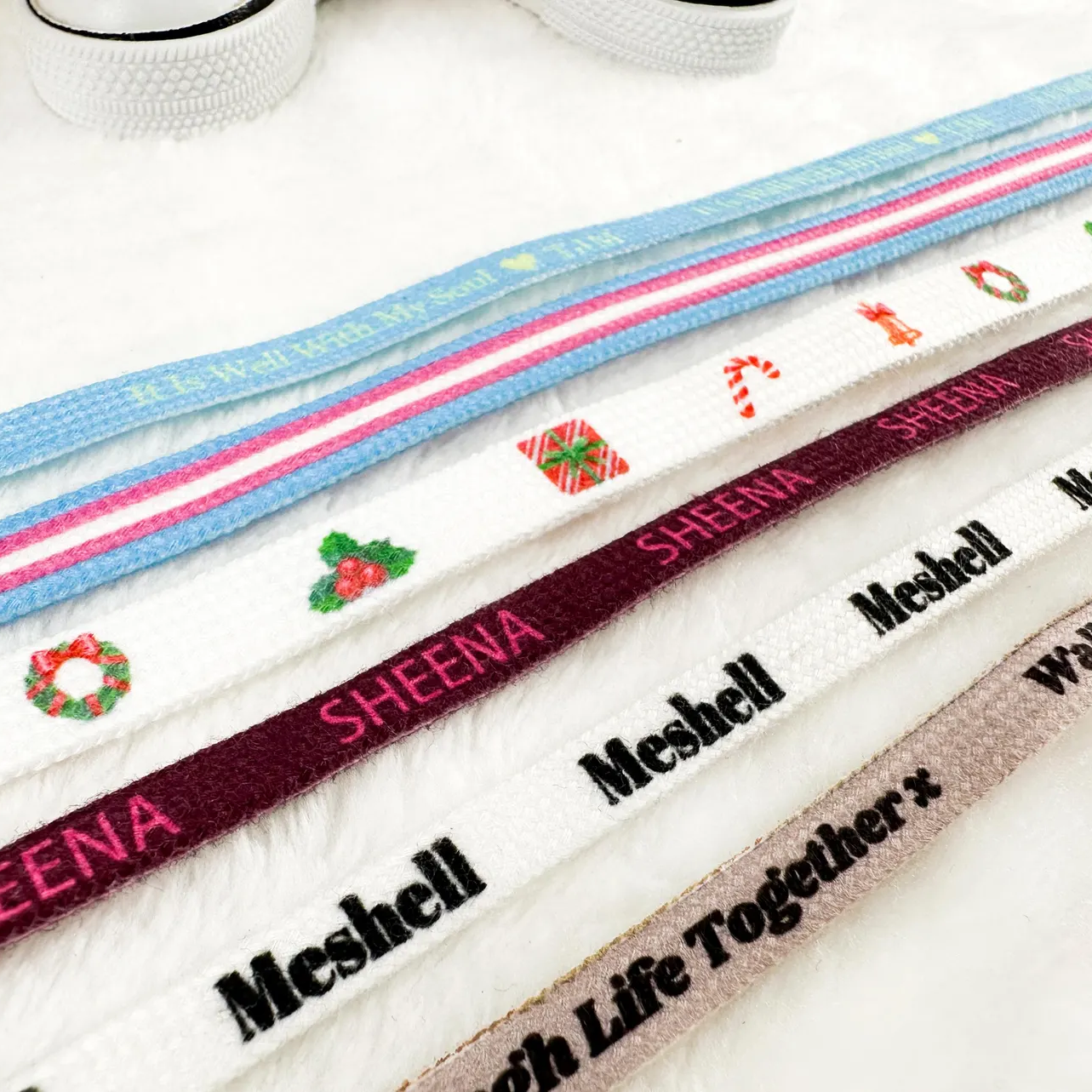 Custom Shoelaces - Pinlord.com