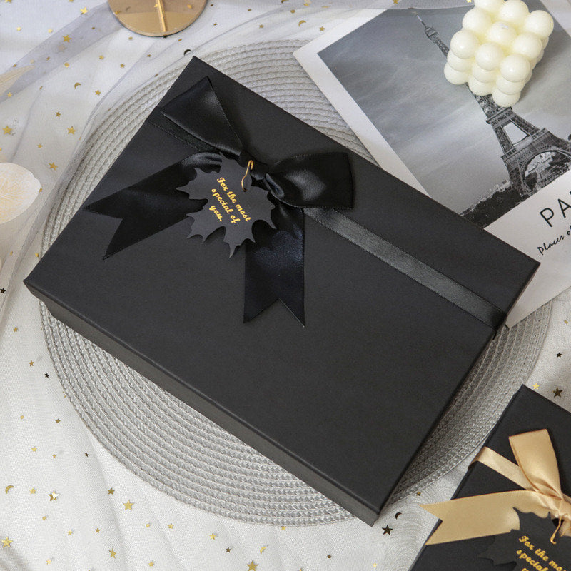 Custom Gift Boxes - Pinlord.com