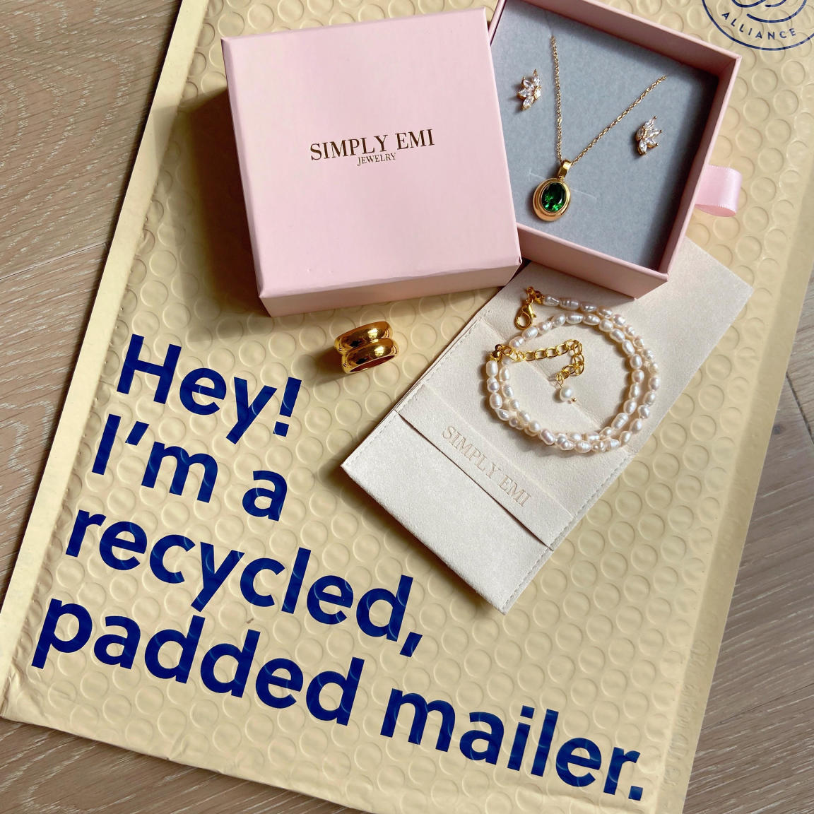 Custom Postage Bags - Pinlord.com