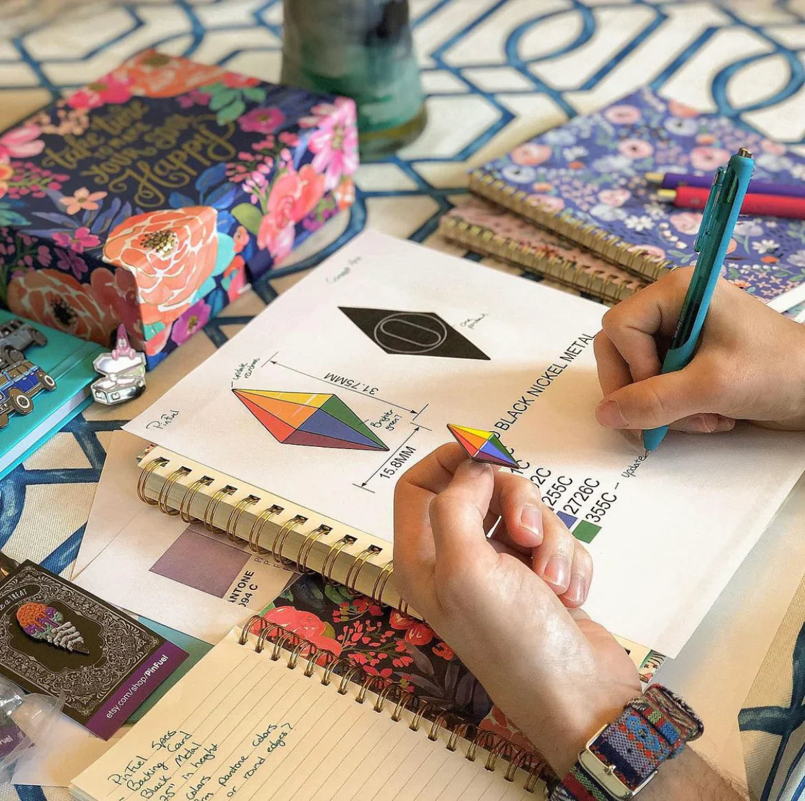 Hire a Talented Designer - Pinlord.com