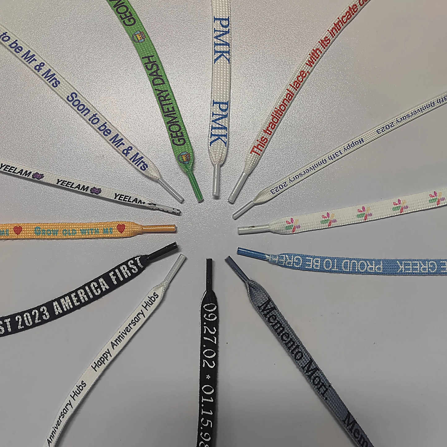 Custom Shoelaces - Pinlord.com
