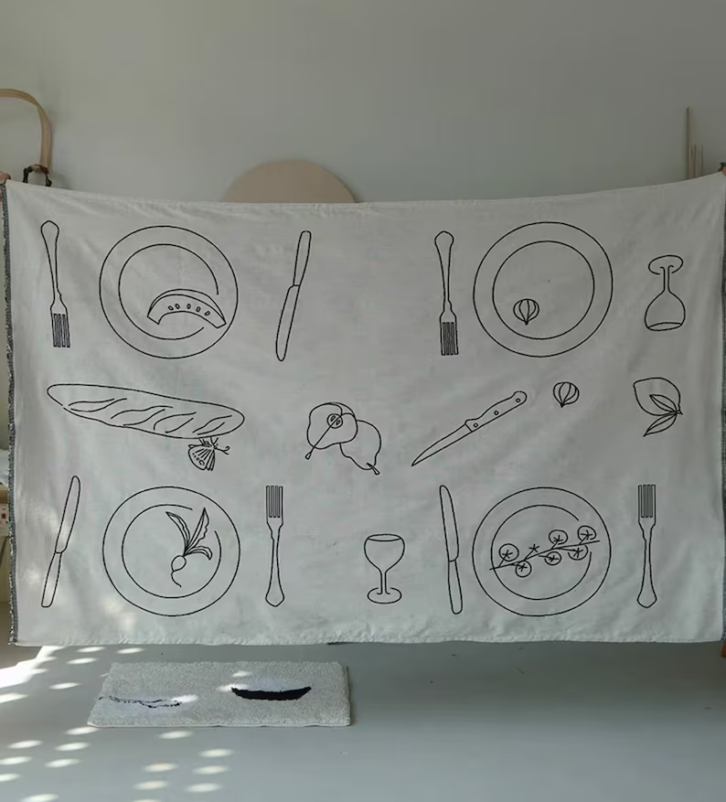 Custom Table Cloths - Pinlord.com