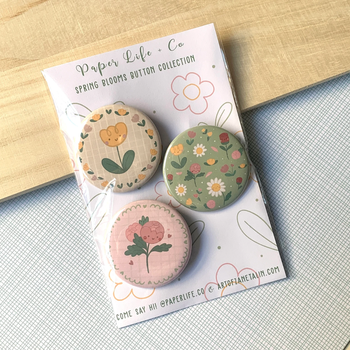 Design Button Pins - Pinlord.com
