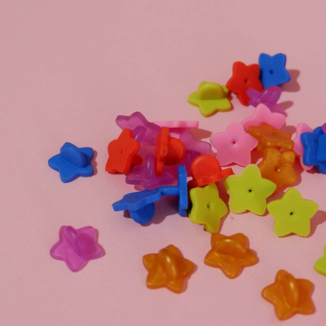 Star Rubber Pin Backs - Pinlord.com